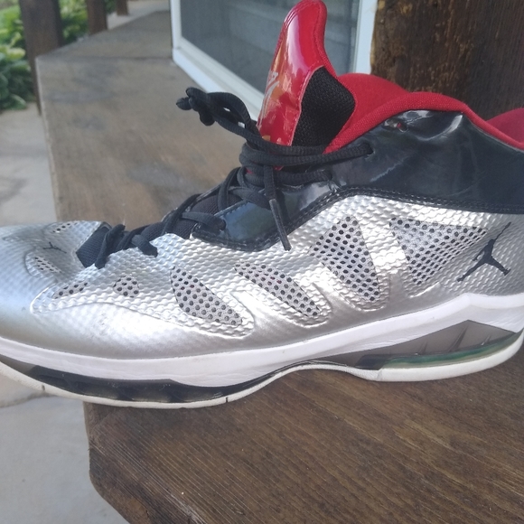Jordan Melo Advance Size 14